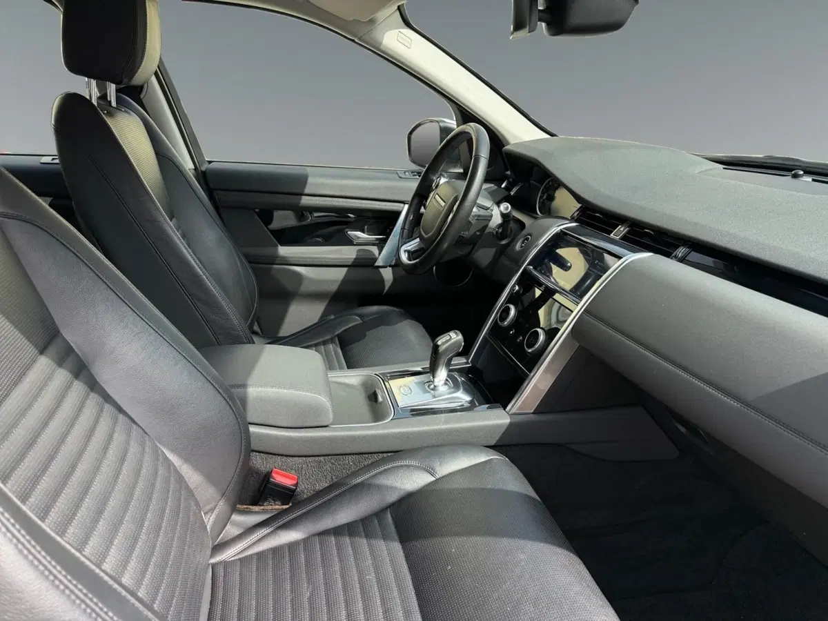 Land Rover Discovery Sport usata a Trento (3)