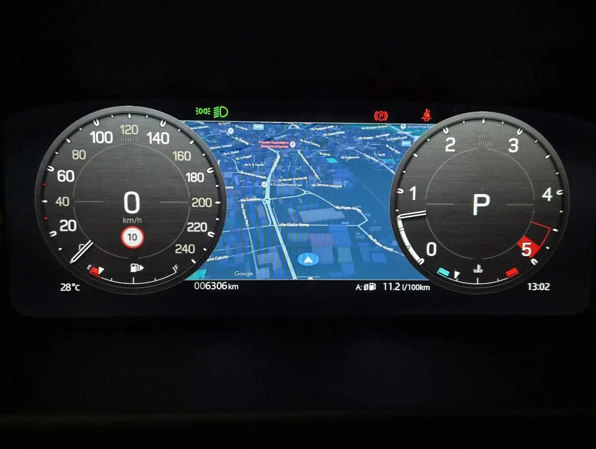 Land Rover Defender usata a Bergamo (10)