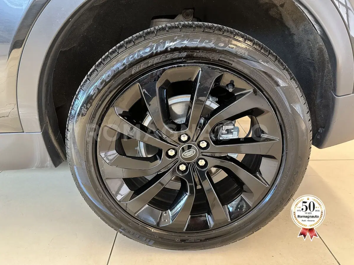 Land Rover Discovery Sport usata a Forlì-Cesena (9)