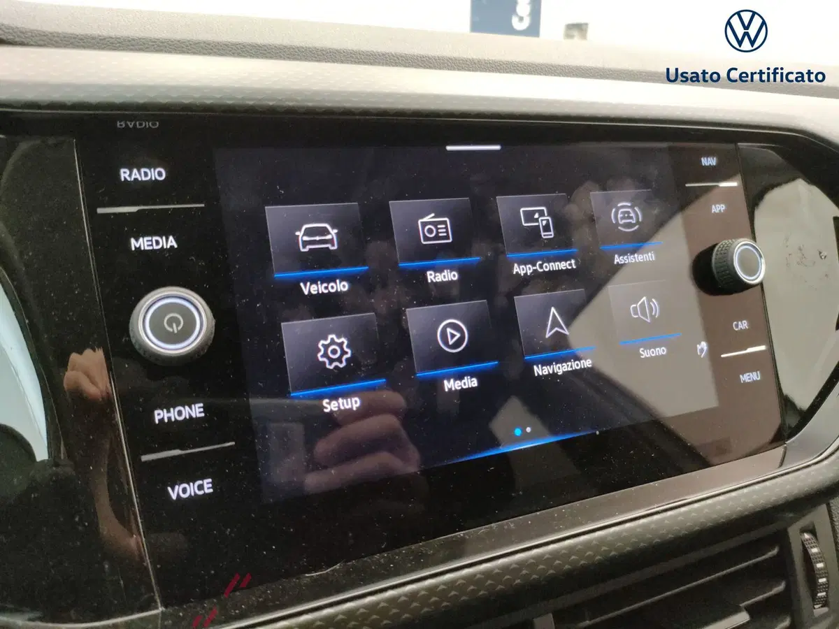 Volkswagen T-Cross usata a Varese (14)