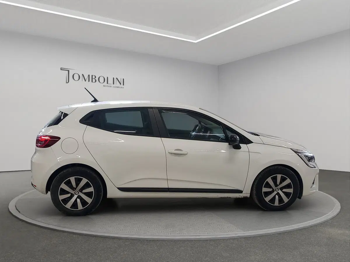 Renault Clio usata a Macerata (6)