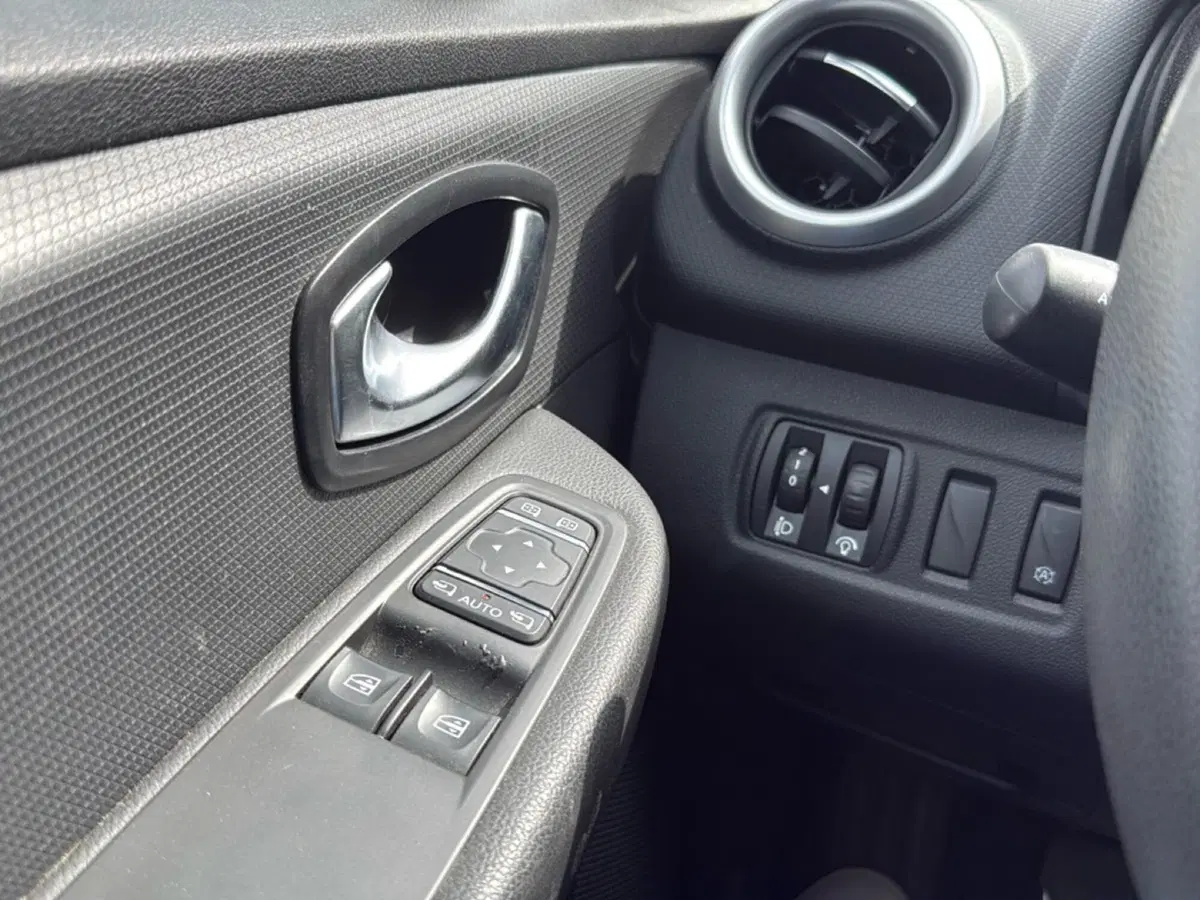 Renault Clio usata a Vicenza (19)