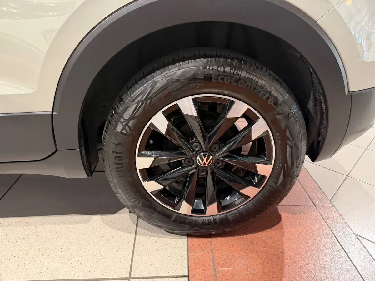 Volkswagen T-Cross usata a Genova (14)