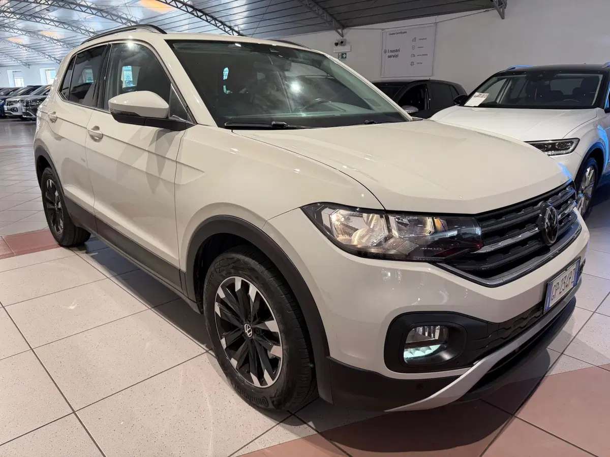 Volkswagen T-Cross usata a Genova (6)