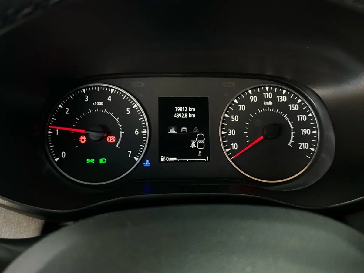 Dacia Sandero Stepway usata a Roma (13)