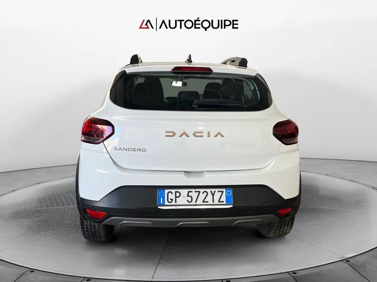 Dacia Sandero Stepway usata a Roma (4)