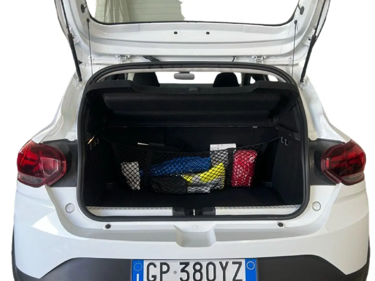 Dacia Sandero usata a Roma (10)