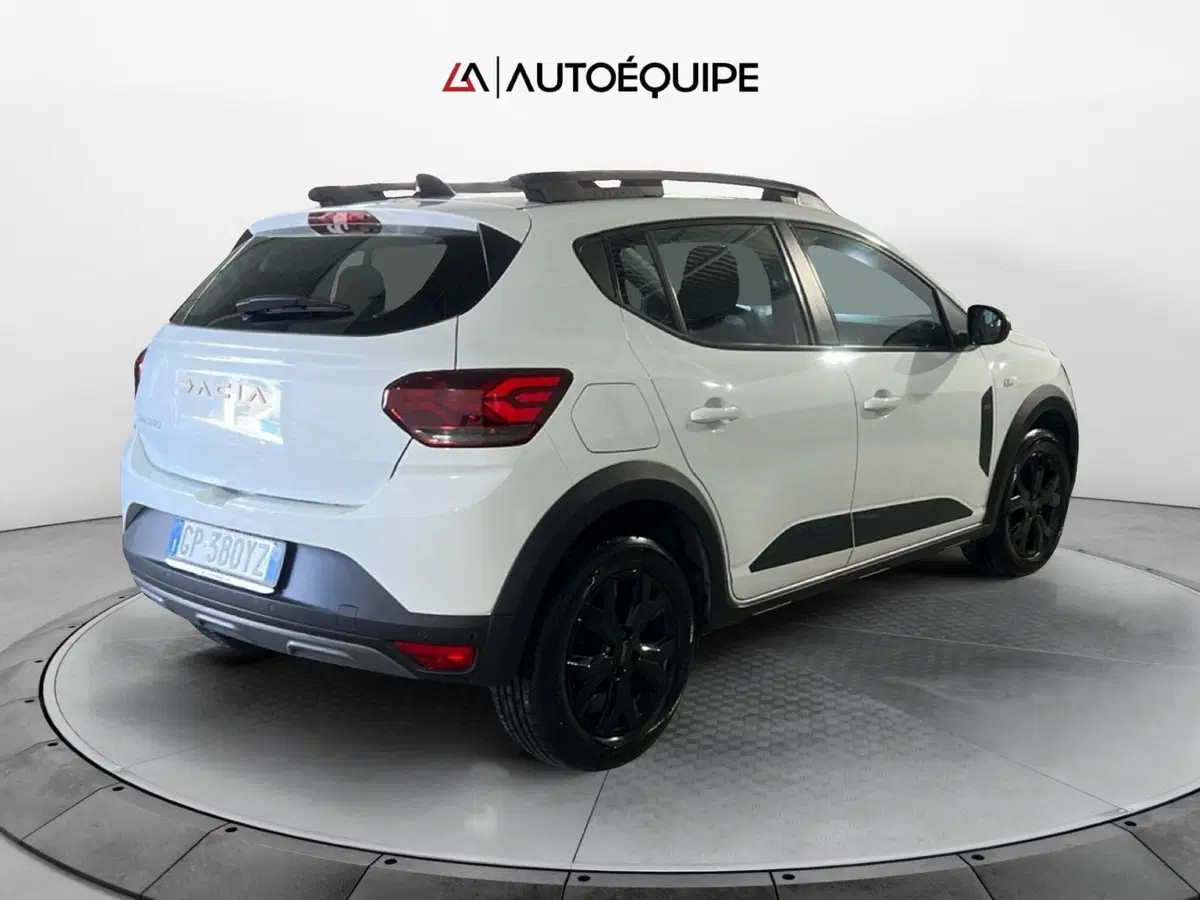 Dacia Sandero usata a Roma (5)
