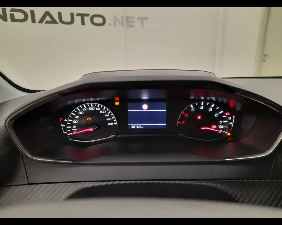 Peugeot 208 usata a Alessandria (11)