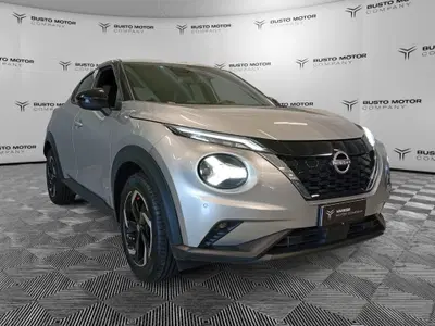 Nissan Juke 1.6 hev N-Connecta del 2024 usata a Varese