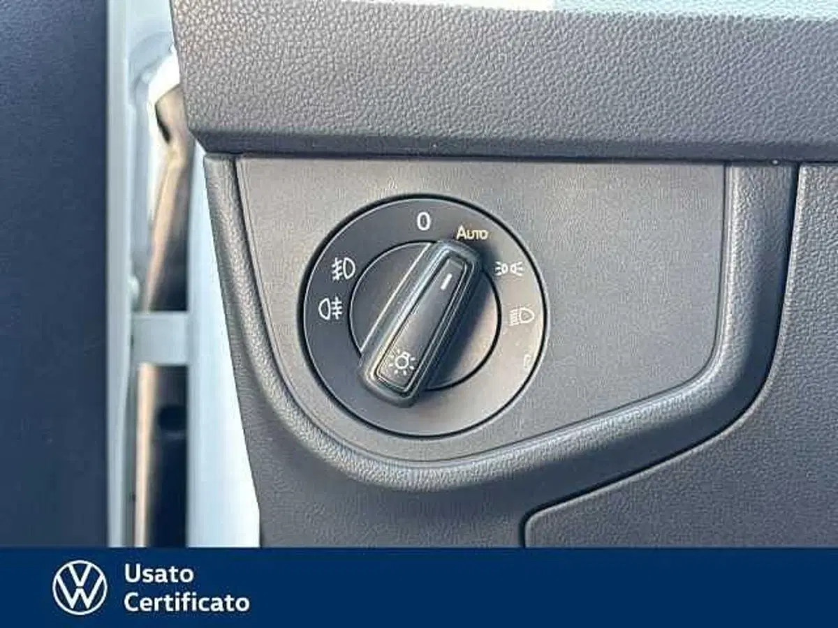 Volkswagen Taigo usata a Vicenza (13)