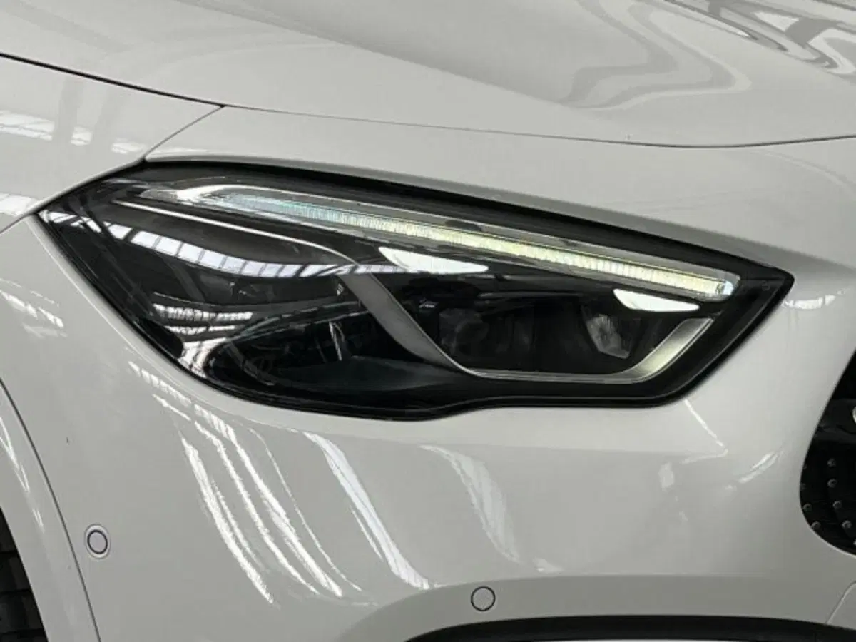 Mercedes-Benz GLA SUV usata a Verona (17)