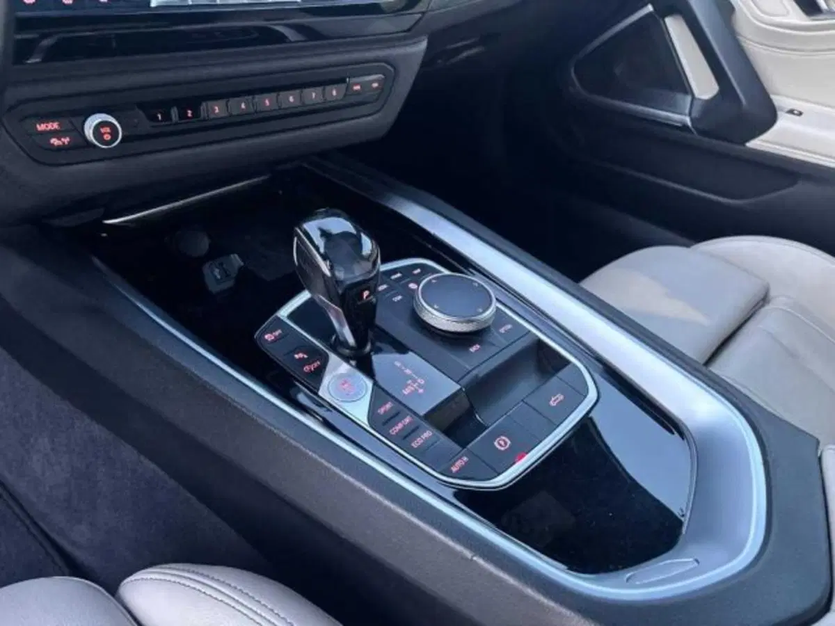 BMW Z4 Cabrio usata a Caltanissetta (8)