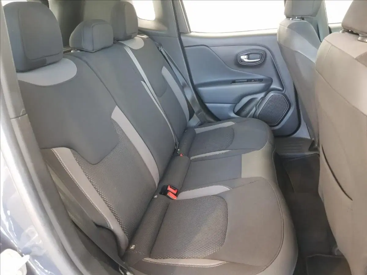 Jeep Renegade usata a Lucca (12)