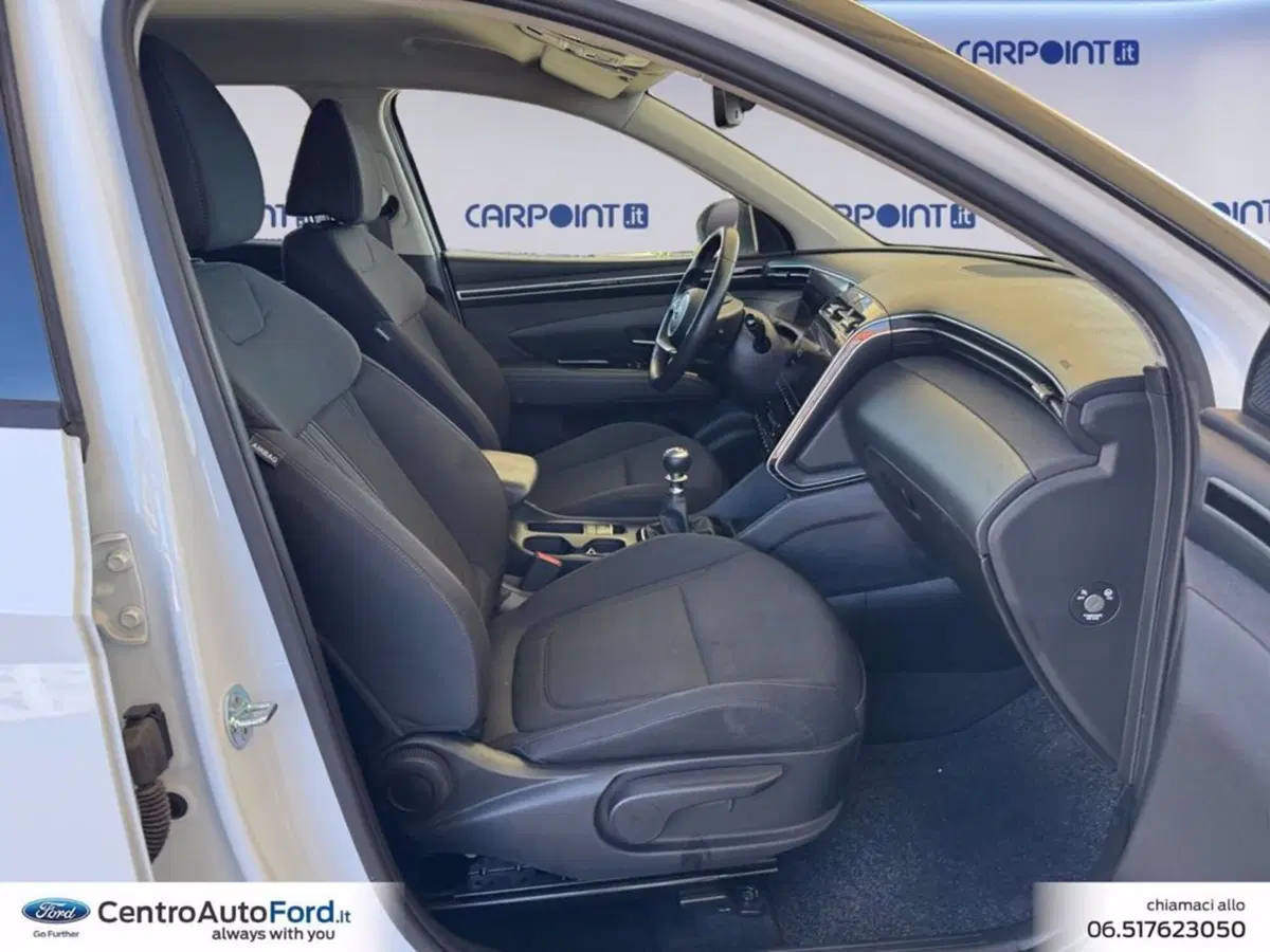 Hyundai Tucson usata a Roma (15)