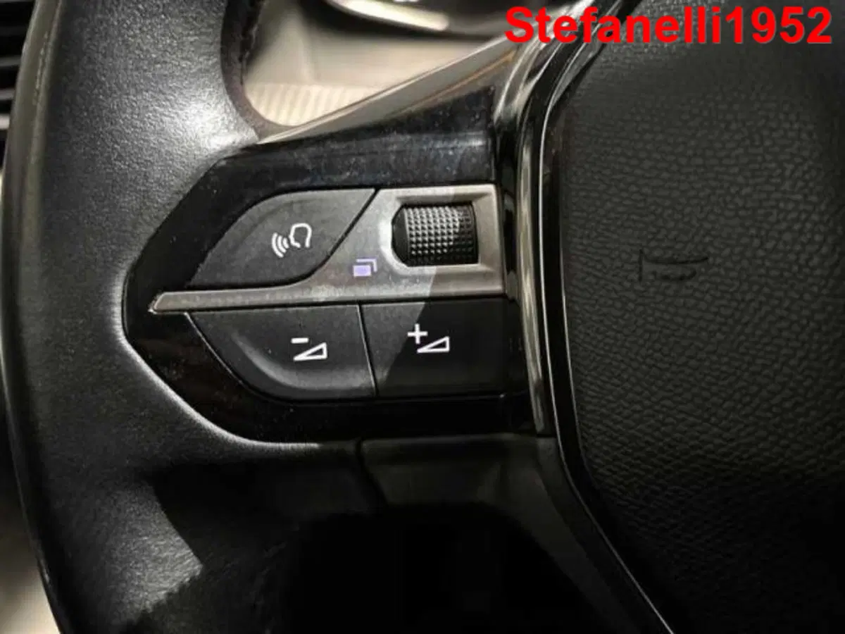 Peugeot 208 usata a Bologna (20)