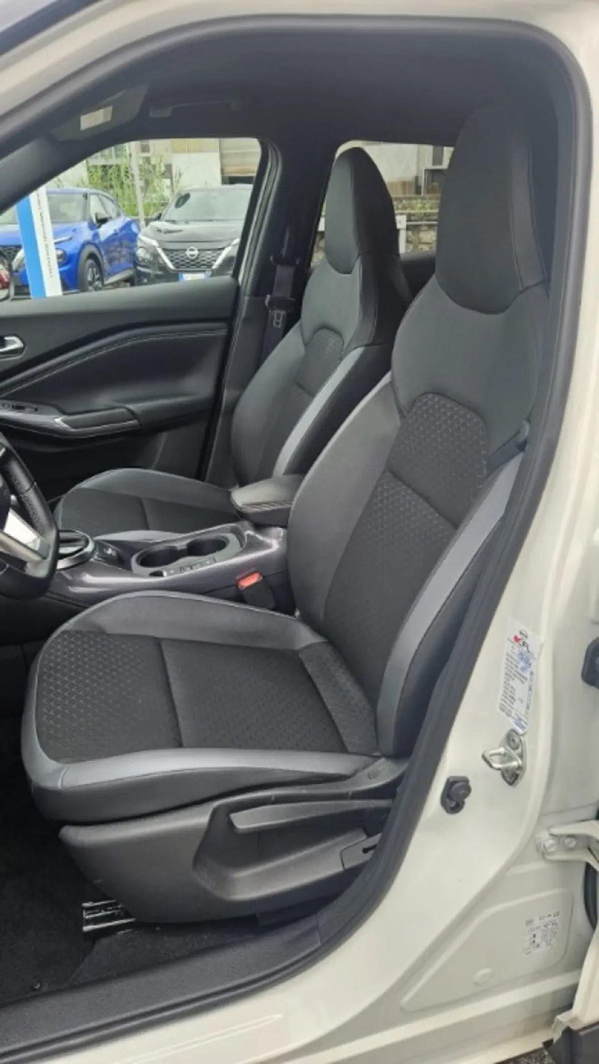 Nissan Juke usata a Lucca (13)