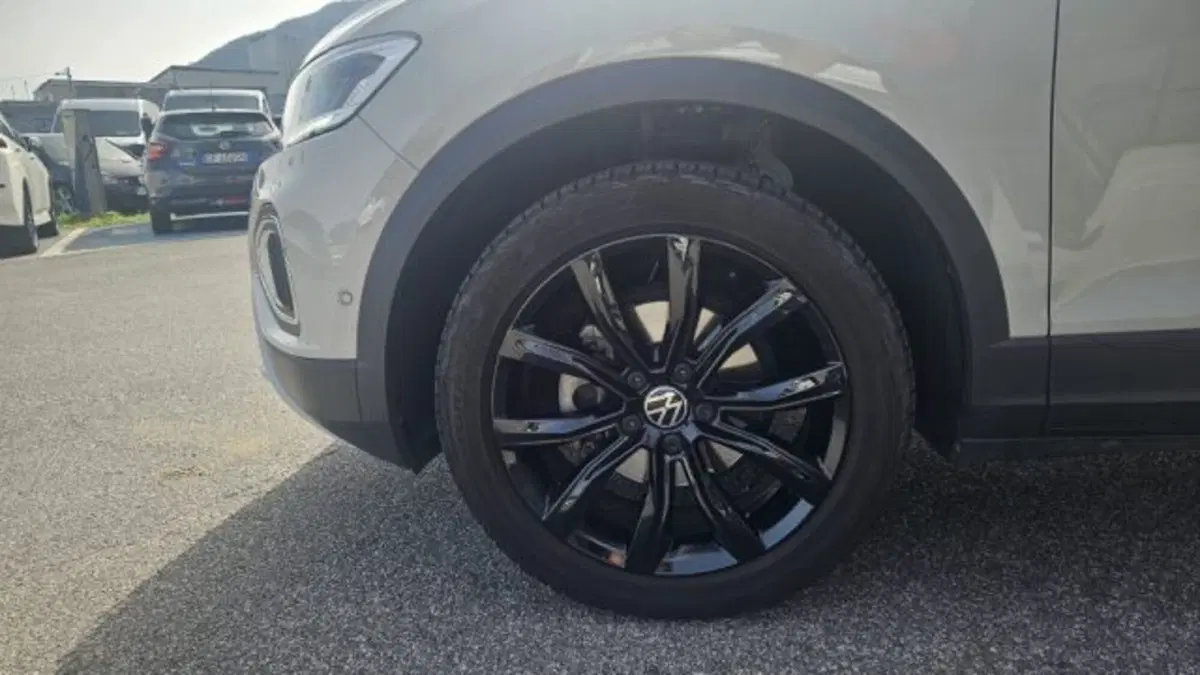 Volkswagen T-Roc usata a Lucca (19)