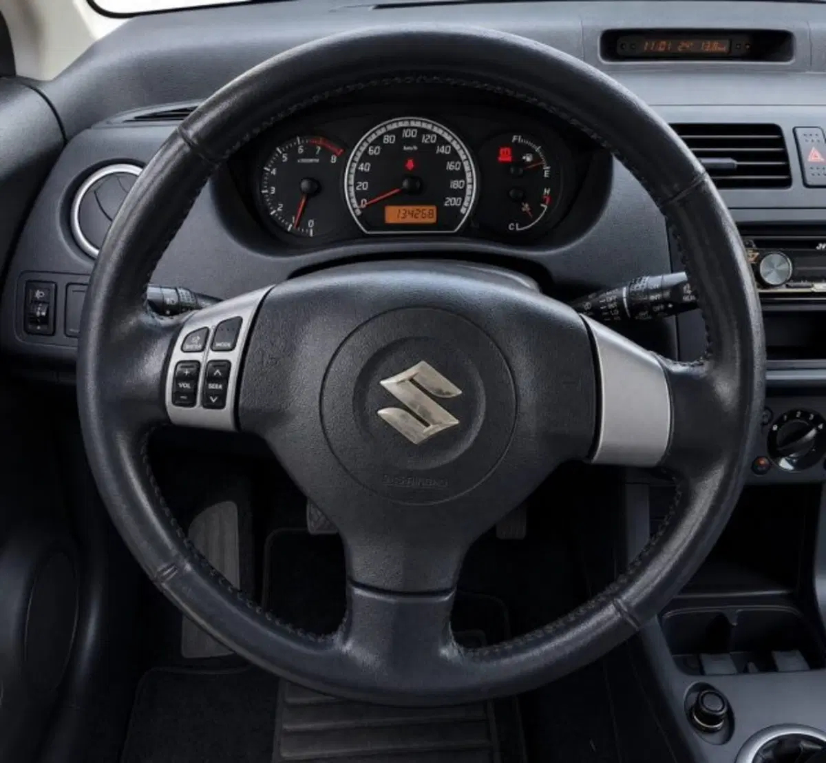 Suzuki Swift usata a Firenze (12)