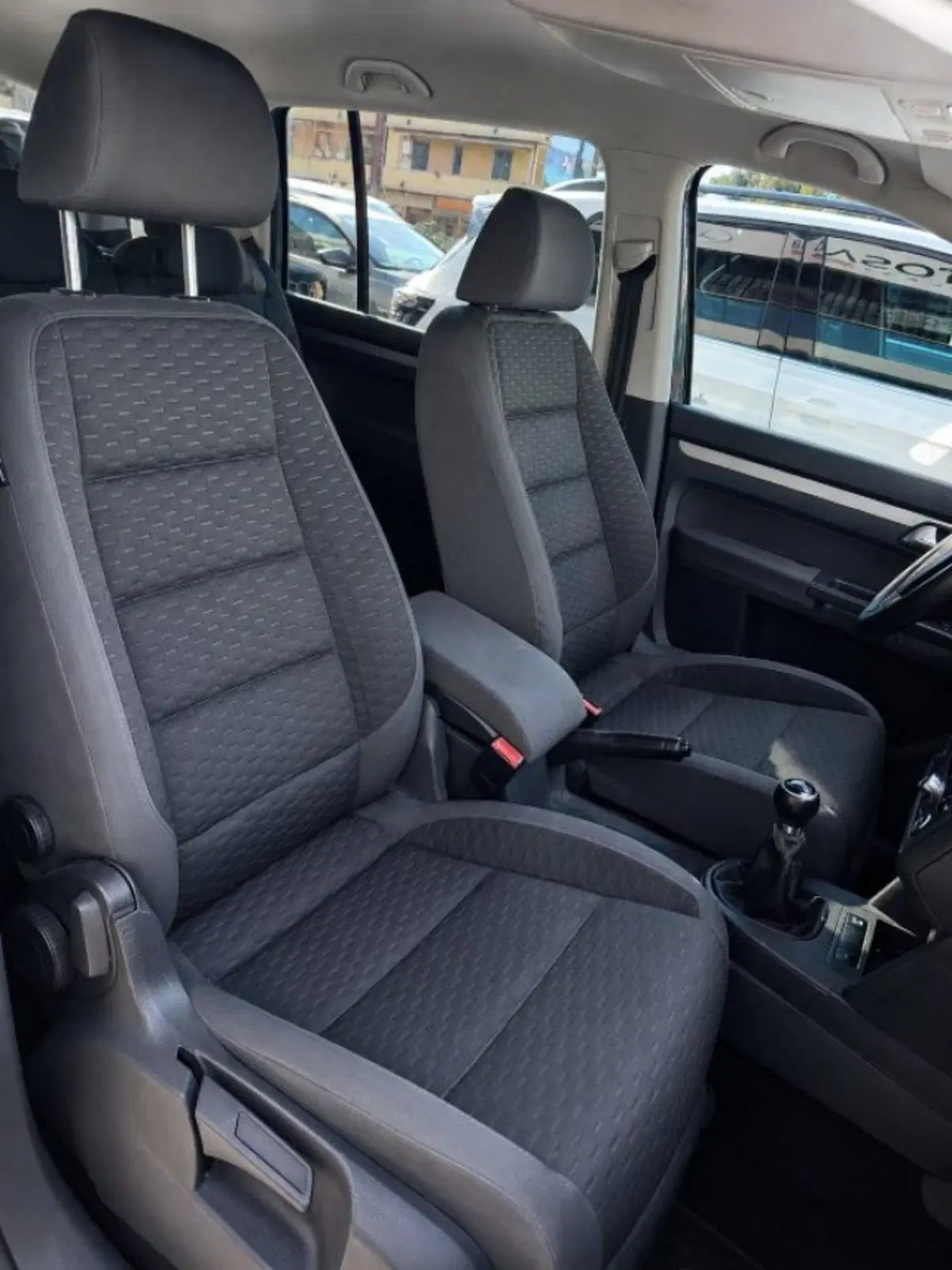 Volkswagen Touran usata a Firenze (10)