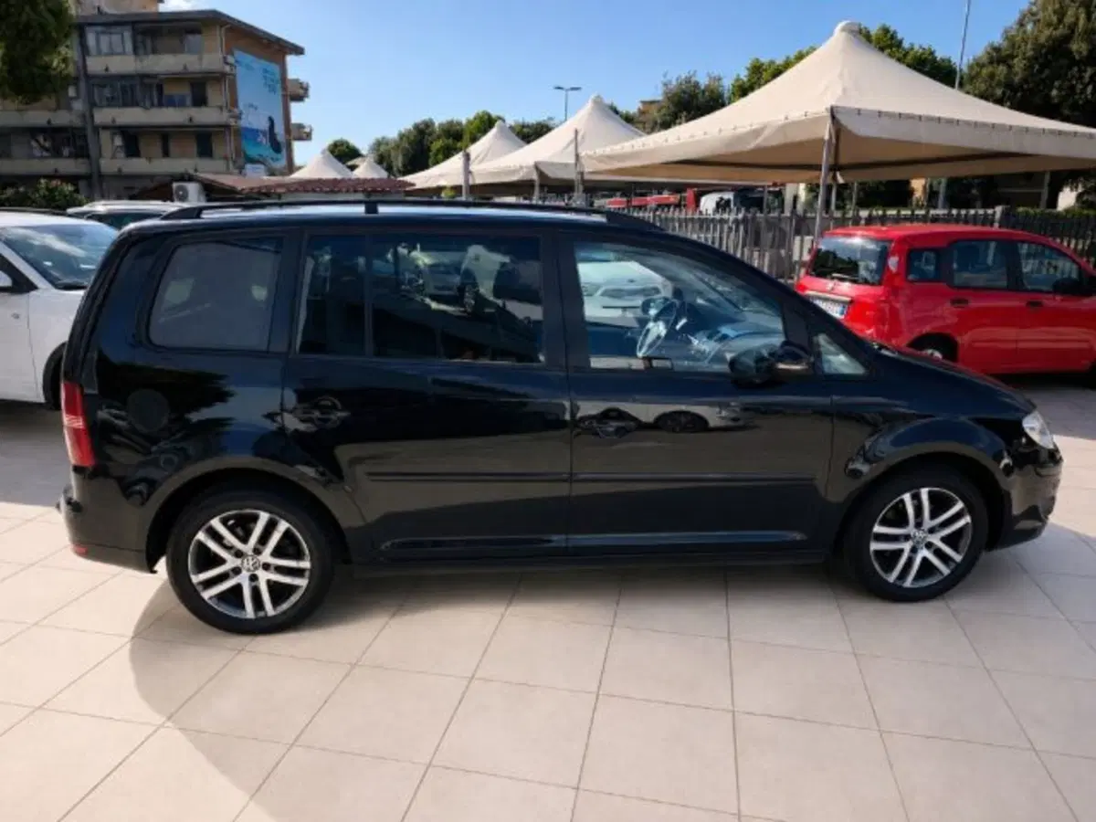 Volkswagen Touran usata a Firenze (4)