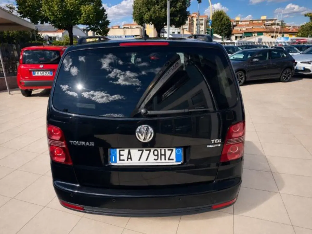 Volkswagen Touran usata a Firenze (5)