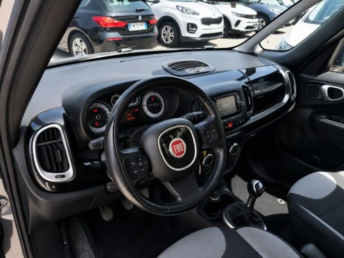 Fiat 500L usata a Firenze (10)