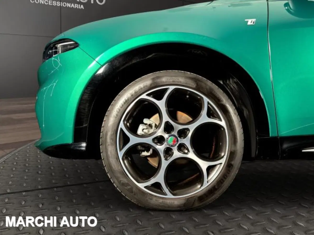 Alfa Romeo Tonale usata a Perugia (9)