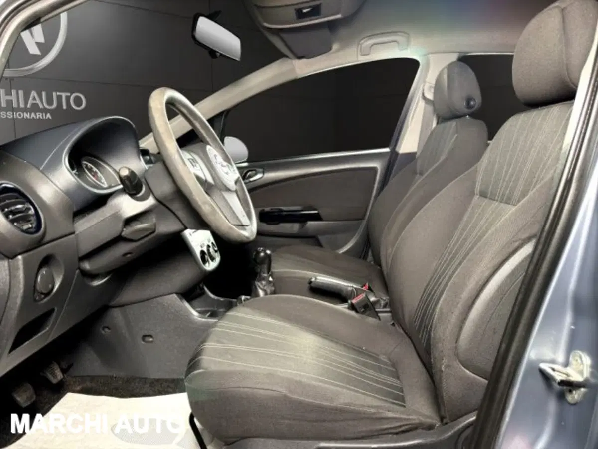 Opel Corsa usata a Perugia (10)
