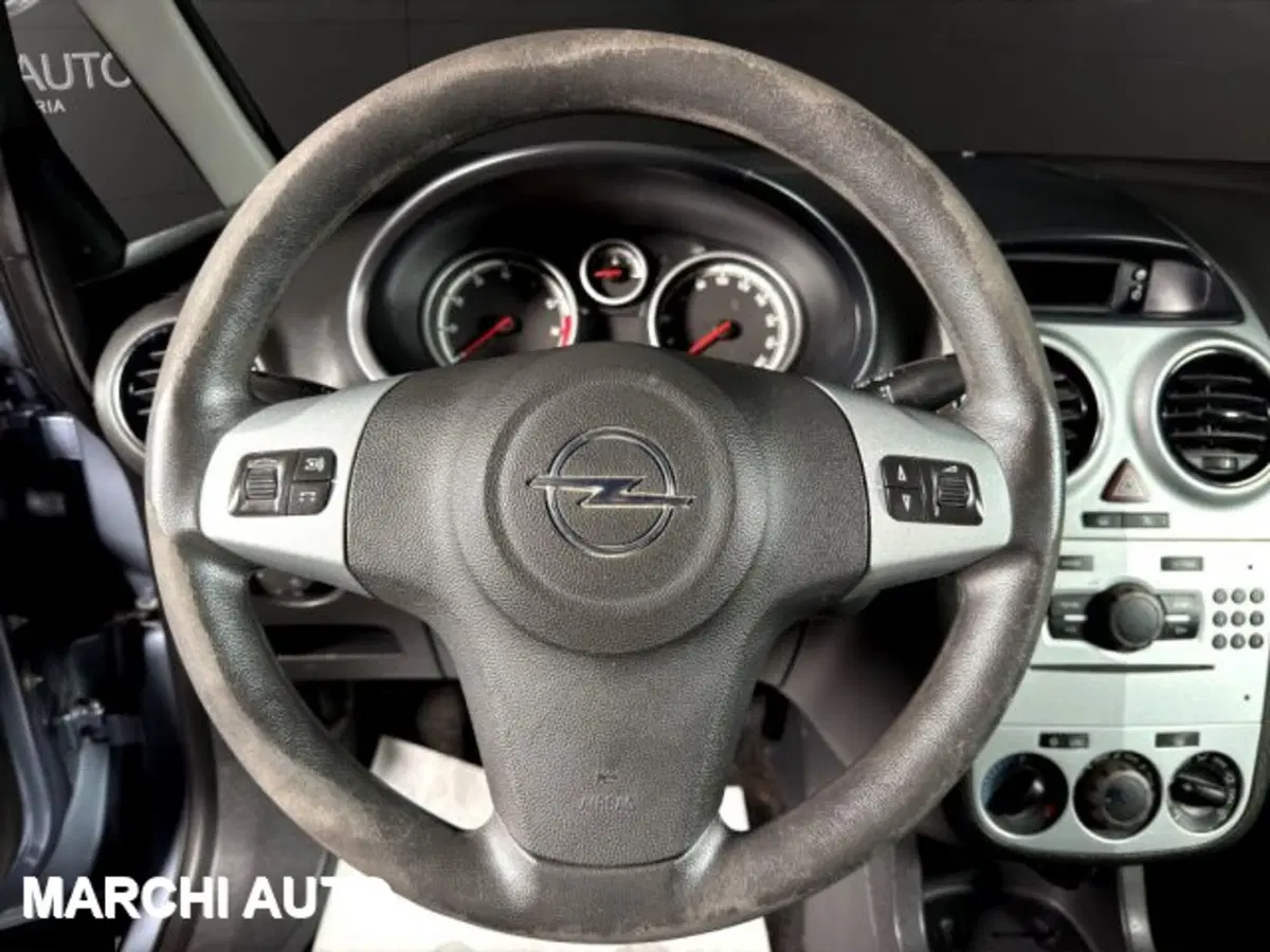 Opel Corsa usata a Perugia (14)
