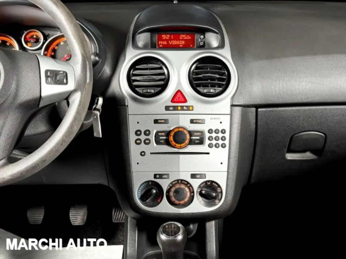 Opel Corsa usata a Perugia (16)