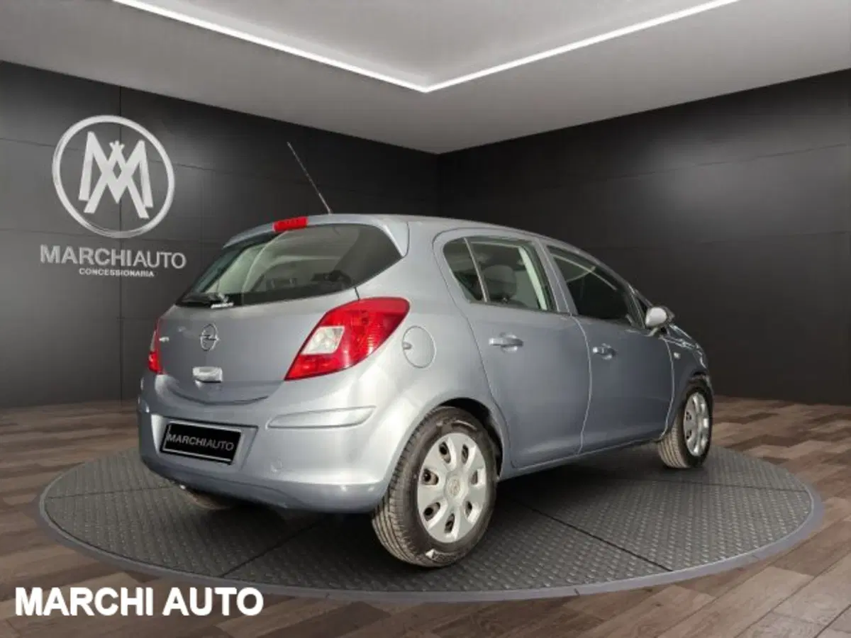Opel Corsa usata a Perugia (5)