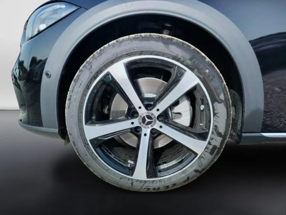 Mercedes-Benz Classe C nuova a Teramo (8)