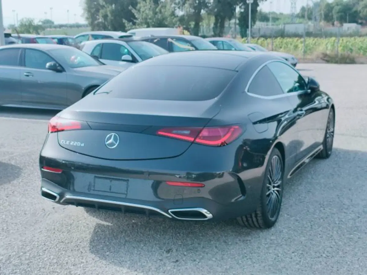 Mercedes-Benz CLE Coupé nuova a Teramo (5)