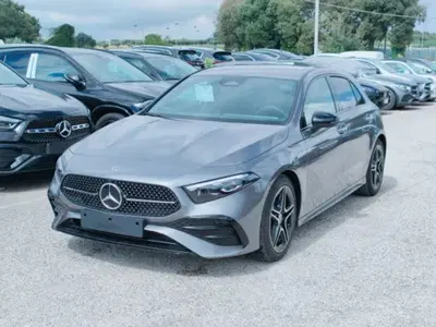 Mercedes-Benz Classe A 180 d Automatic Premium nuova a Mosciano Sant'Angelo