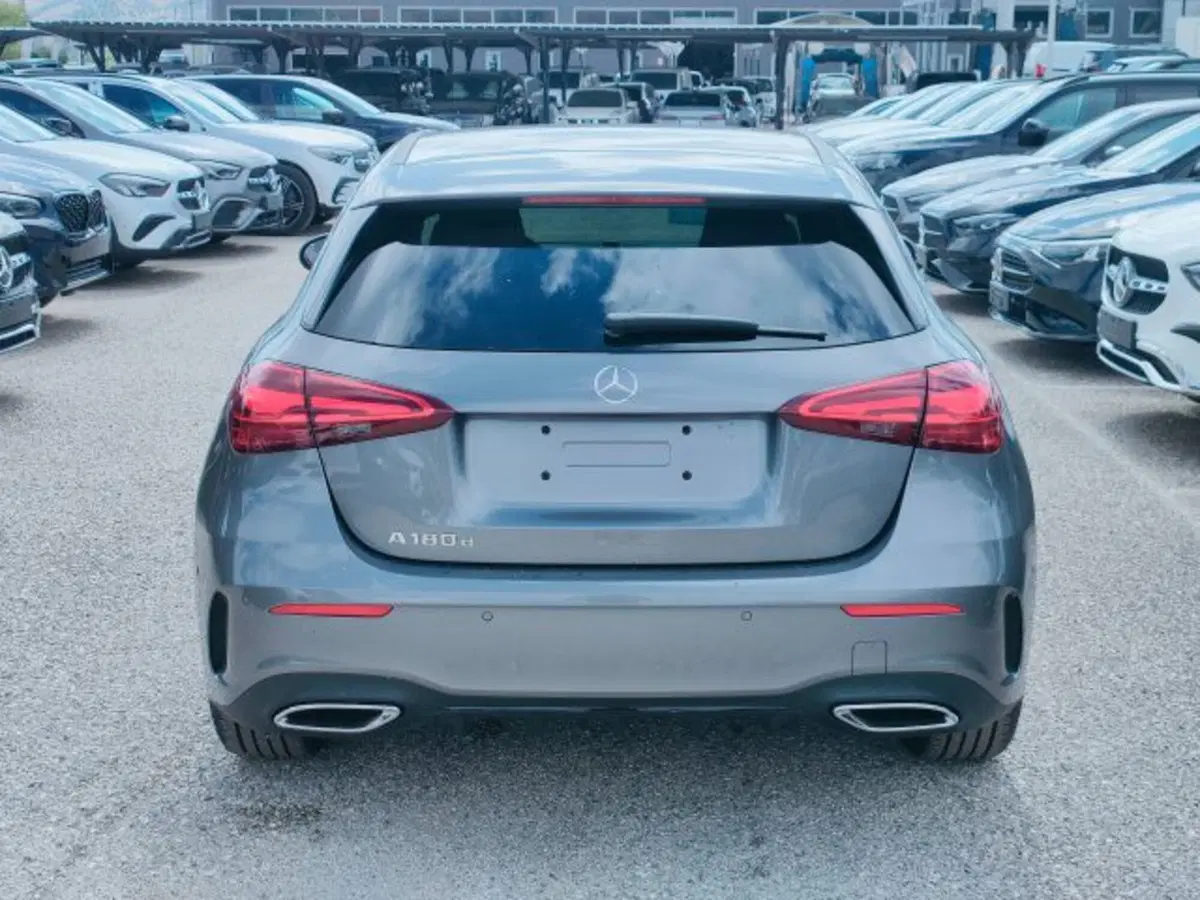 Mercedes-Benz Classe A nuova a Teramo (4)