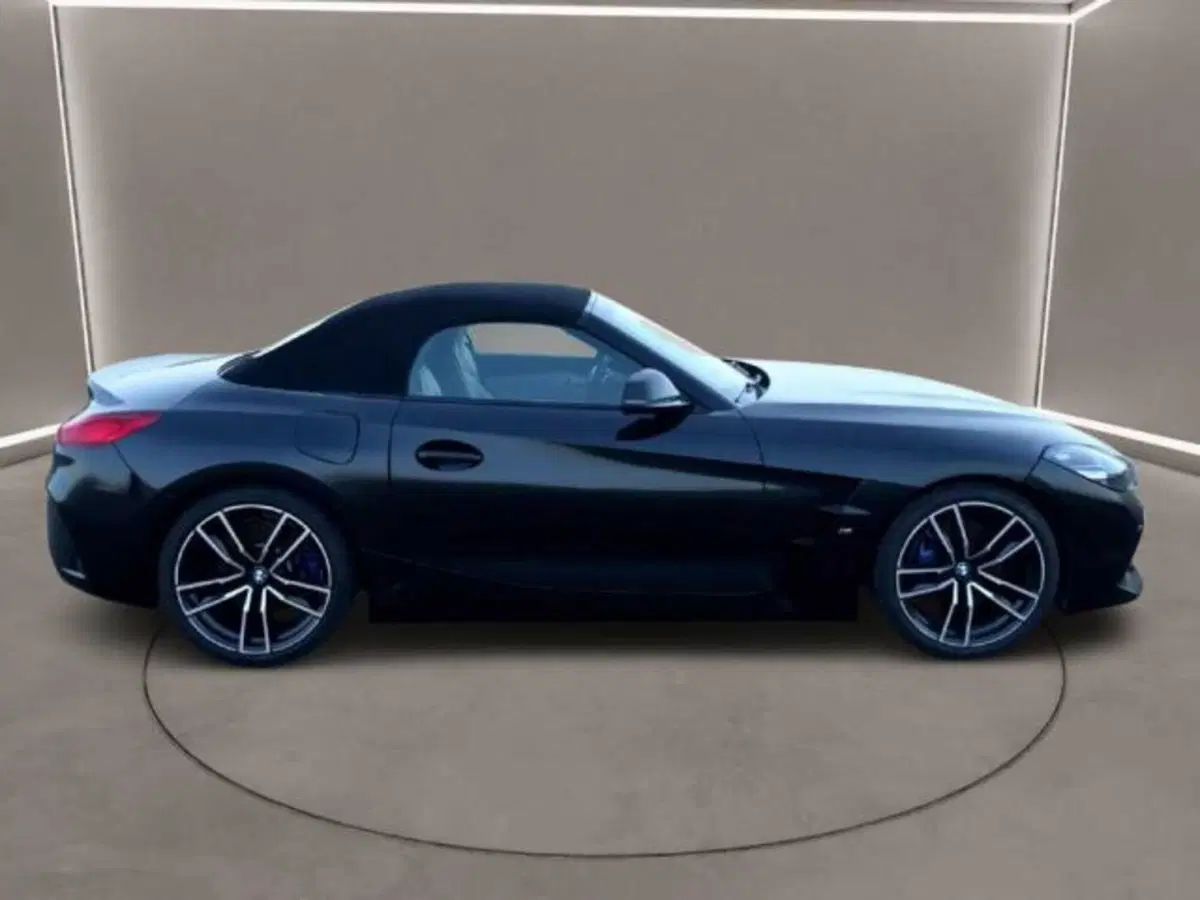 BMW Z4 Cabrio usata a Caltanissetta (4)