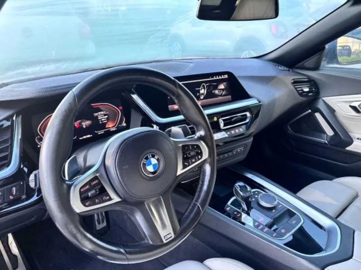 BMW Z4 Cabrio usata a Caltanissetta (7)
