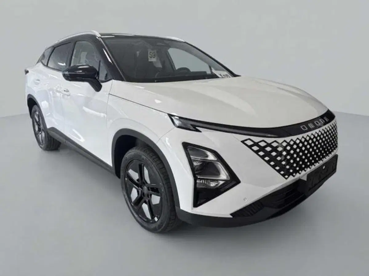 Omoda Omoda 5 EV nuova a Lucca (2)