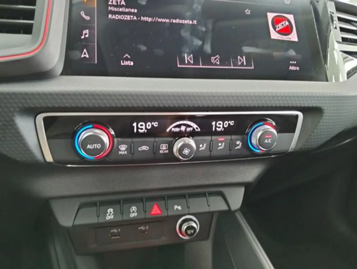 Audi A1 Sportback usata a Como (13)