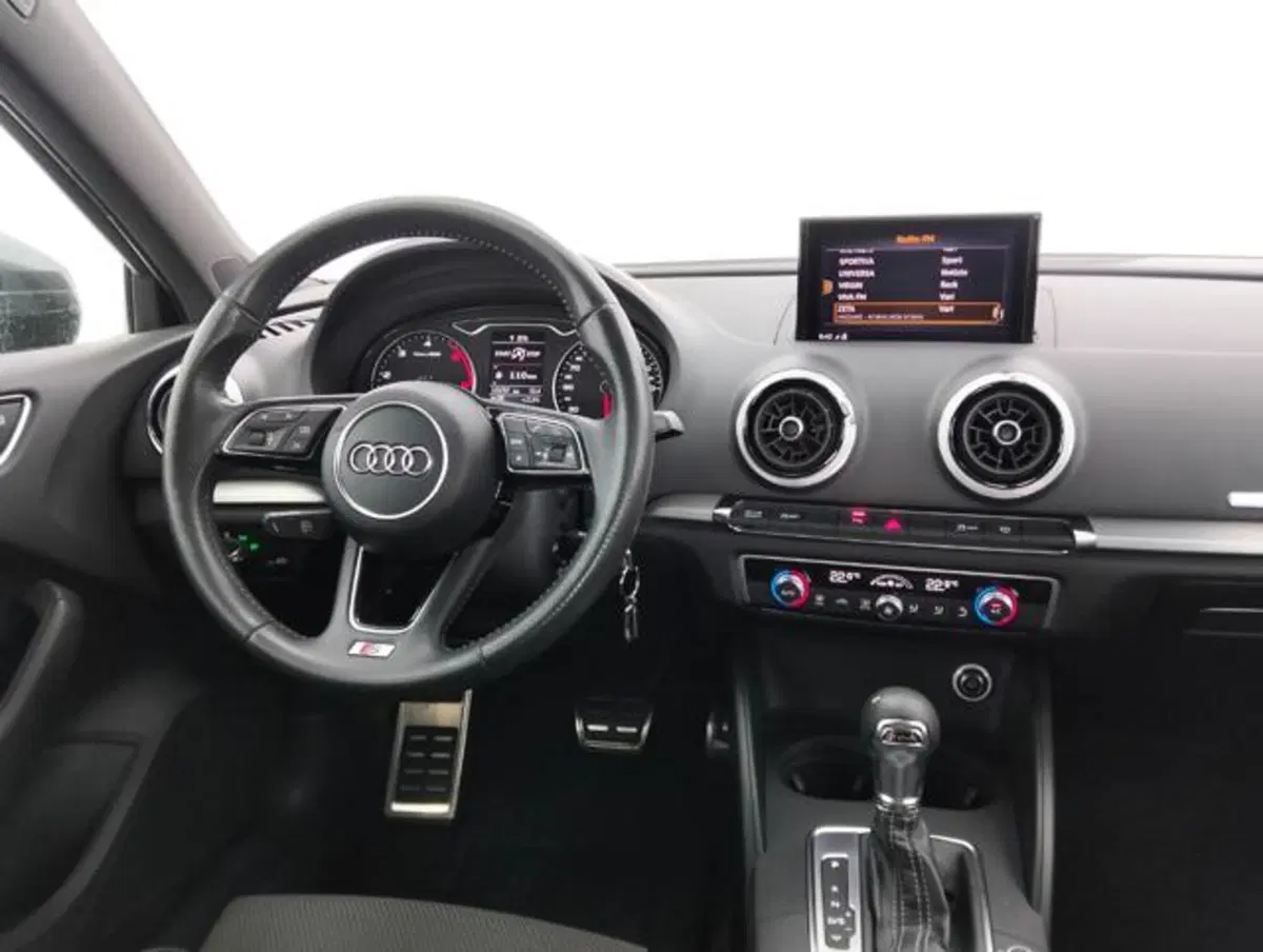 Audi A3 Sportback usata a Como (10)