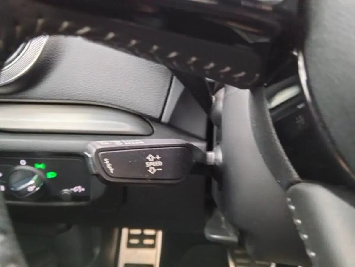 Audi A3 Sportback usata a Como (11)