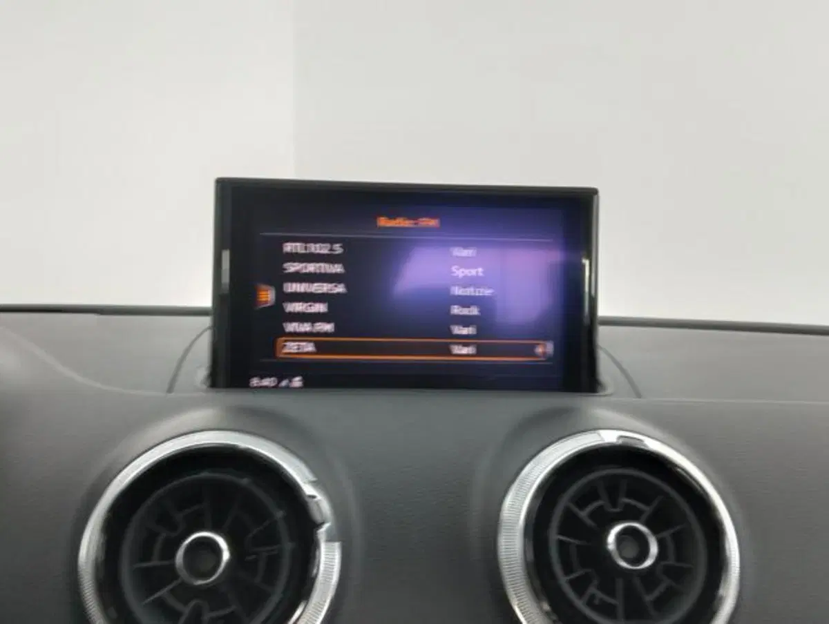 Audi A3 Sportback usata a Como (15)