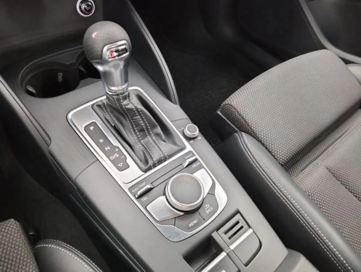 Audi A3 Sportback usata a Como (16)
