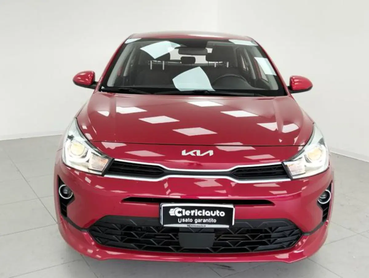 Kia Rio usata a Como (6)