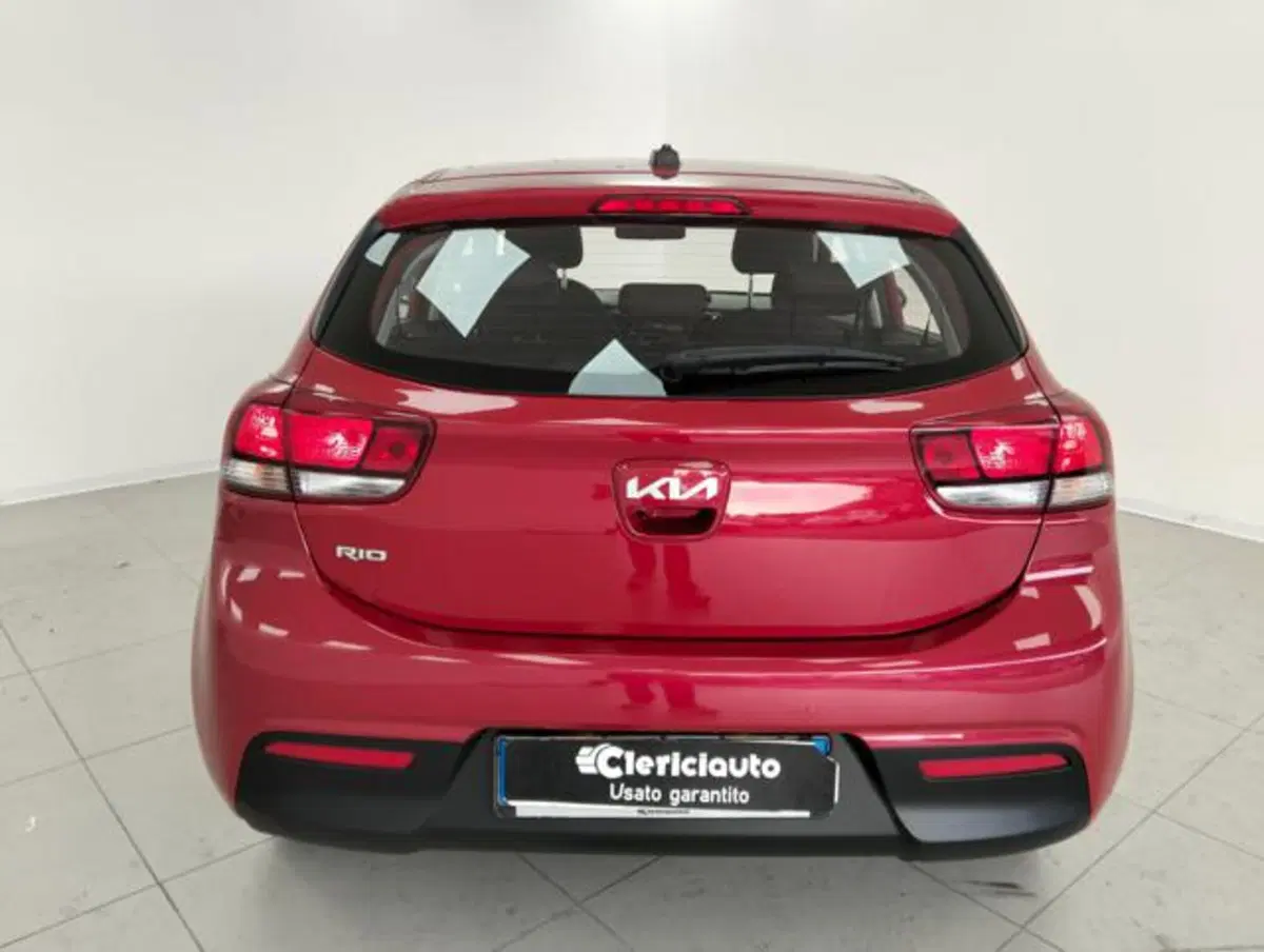 Kia Rio usata a Como (7)