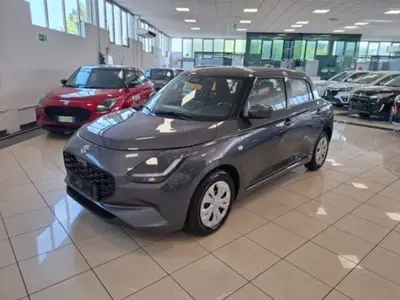 Suzuki Swift 1.2h Waku 2wd 81cv nuova a Reggio nell'Emilia