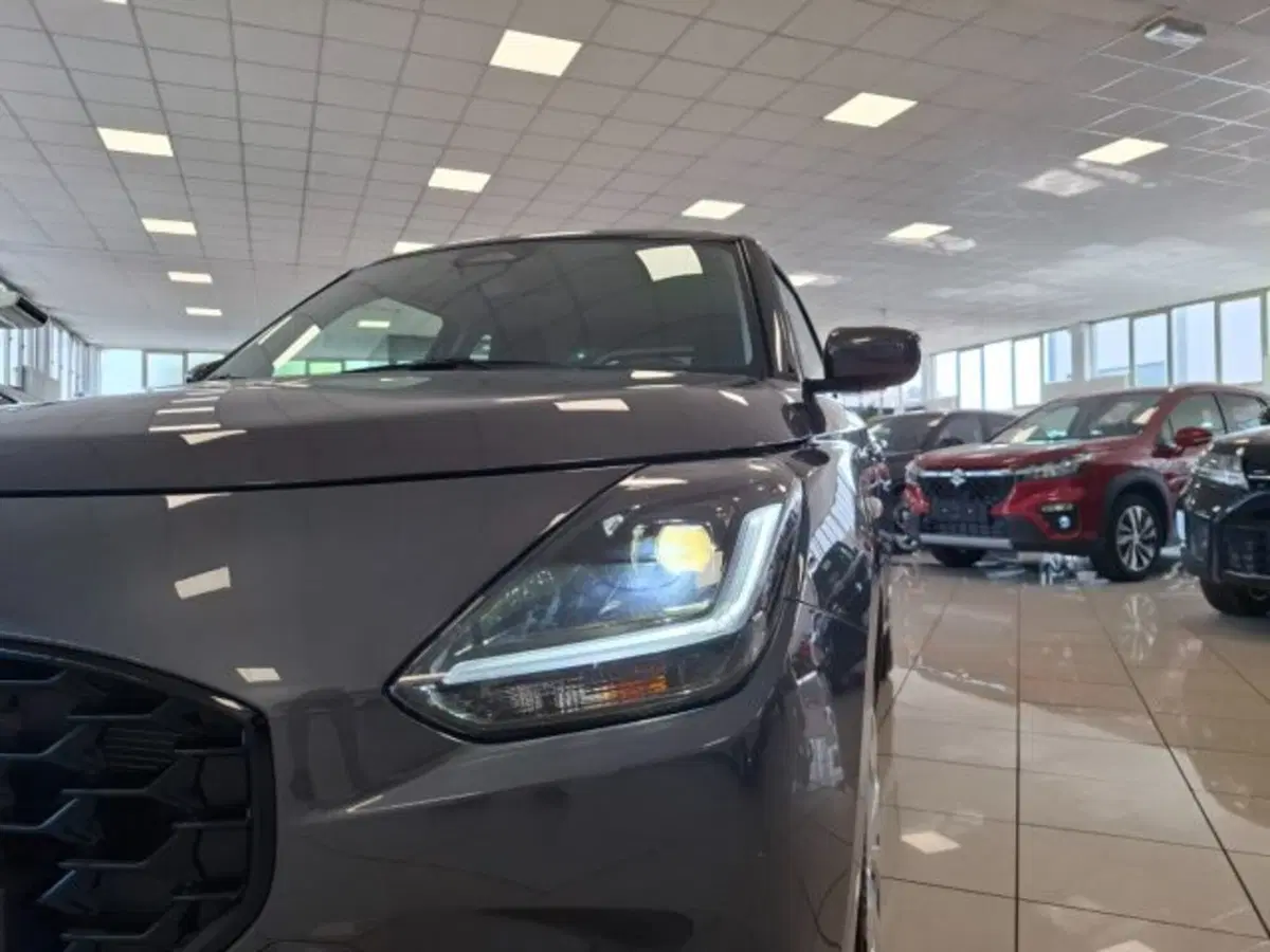 Suzuki Swift nuova a Reggio Emilia (18)