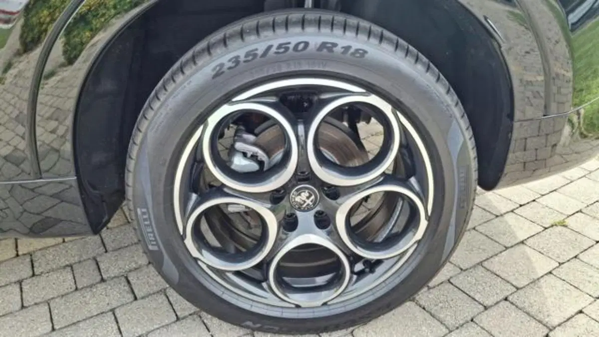 Alfa Romeo Tonale nuova a Padova (5)