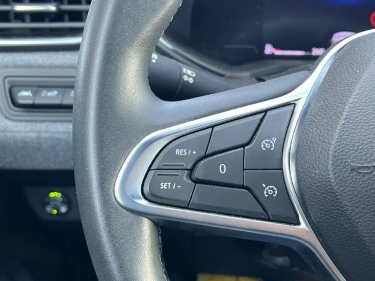 Renault Clio usata a Taranto (15)